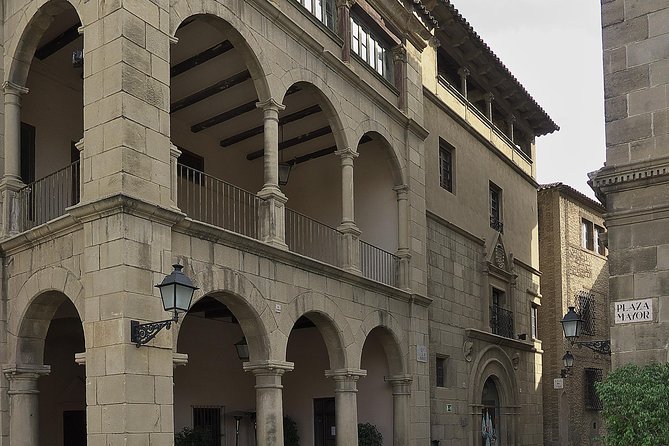 Poble Espanyol Private Tour in Barcelona With Pick up and Drop off - Booking and Tour Details