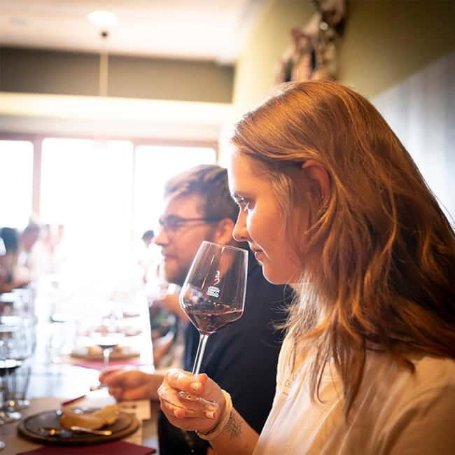 Poggio Ai Laghi: Tasting of Premium Wines, Oils & Vinegars - Exquisite Balsamics to Savor