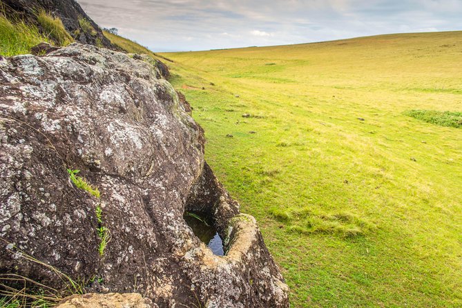 Poike: Full Day Hike - Scenic Views of Potu Te Rangi