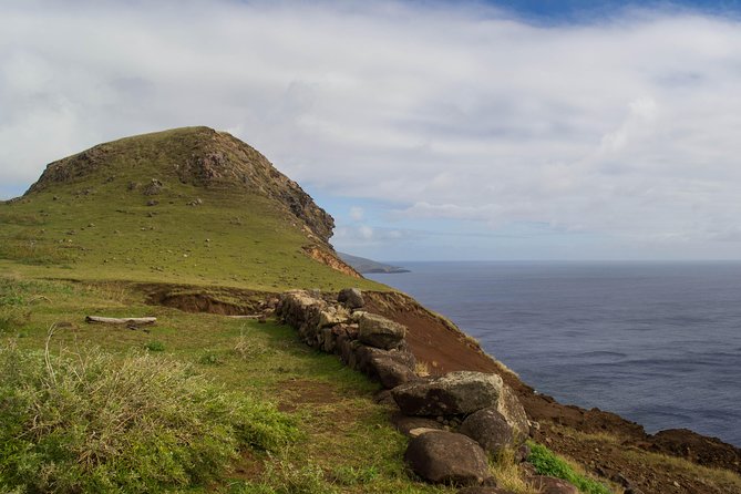 Poike: Full Day Hike - Booking and Cancellation Policy
