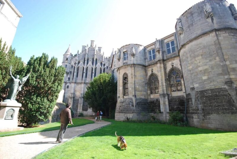 Poitiers: Powerful Women Walking Tour (Joan of Arc Etc.) - Key Points