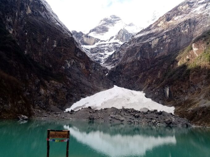 Pokhara: 1 Night 2 Days Kapuche Glacier Lake and Sikles Trek - Preparing for the Trek