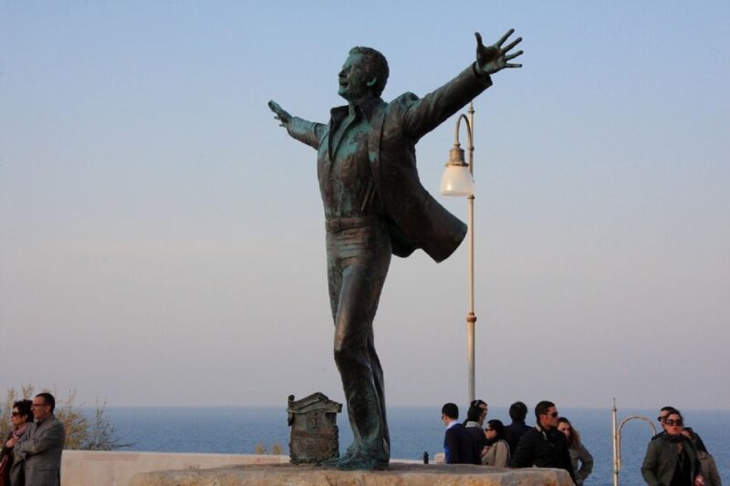 Polignano a Mare: Guided Walking Tour - Highlights of the Tour