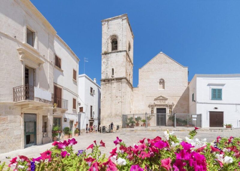Polignano a Mare Highlights: Historical Walking Tour - Meeting Point