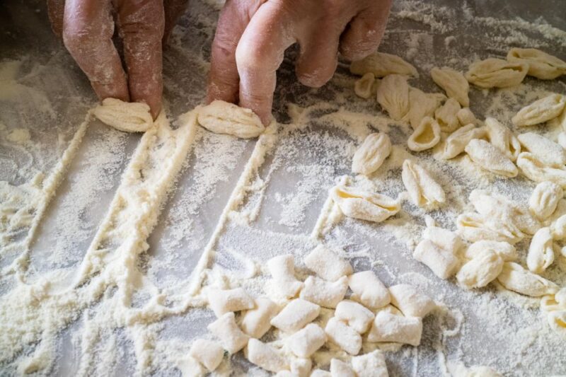 Polignano a Mare: Pasta Making Cooking Class With Drink - Apulian Aperitivo Delight