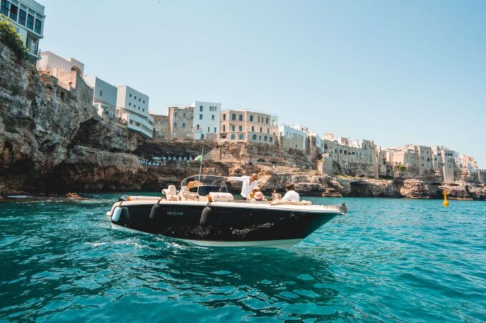 Polignano a Mare: Private Cruise With Champagne - Grotta Palazzese