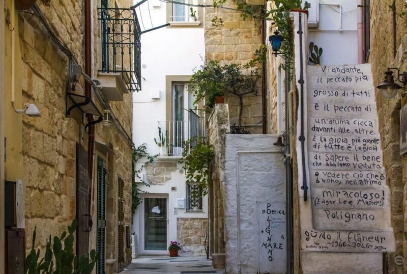 Polignano a Mare Walking Tour - Tour Highlights