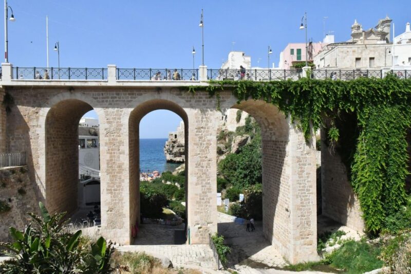 Polignano's Pathways of Passion: A Romantic Tour - Experience Description