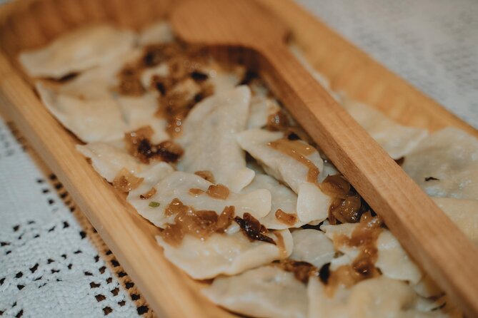 Polish Food and Drinks Tasting Tour in Krakow - Guest Experiences and Feedback