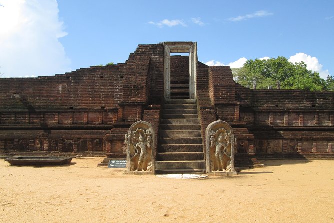 Polonnaruwa Day Tour From Kandy - Tour Logistics