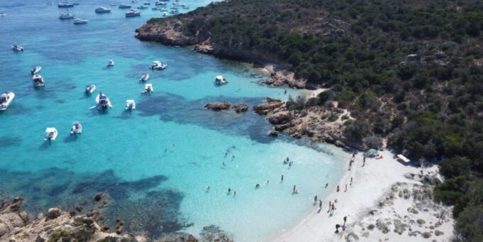 Poltu Quatu: La Maddalena Archipelago Sailboat Full-Day Trip - Crew and Safety