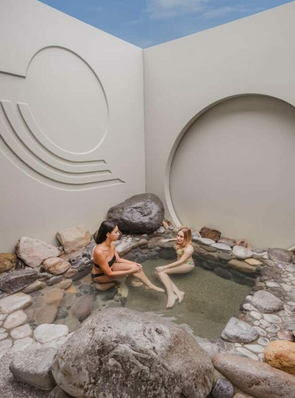 Polynesian Spa Rotorua: Sky View Private Pools Experience - What Sets It Apart from Other Rotorua Experiences?