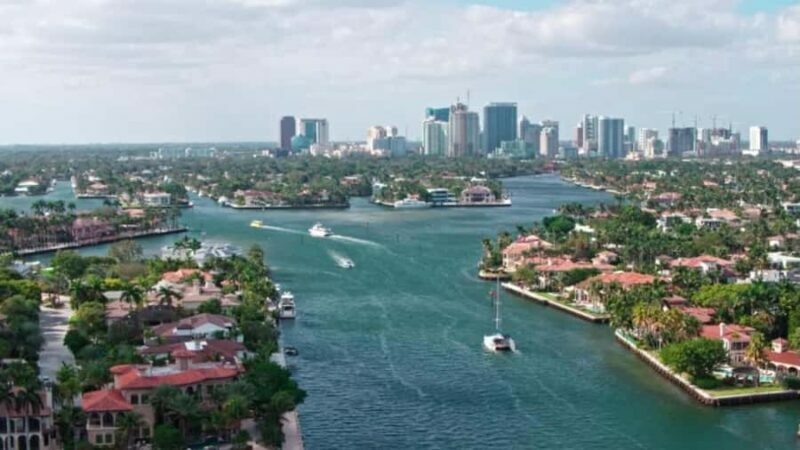 Pompano Beach: Kayak Rental - Who Will Love This Experience?