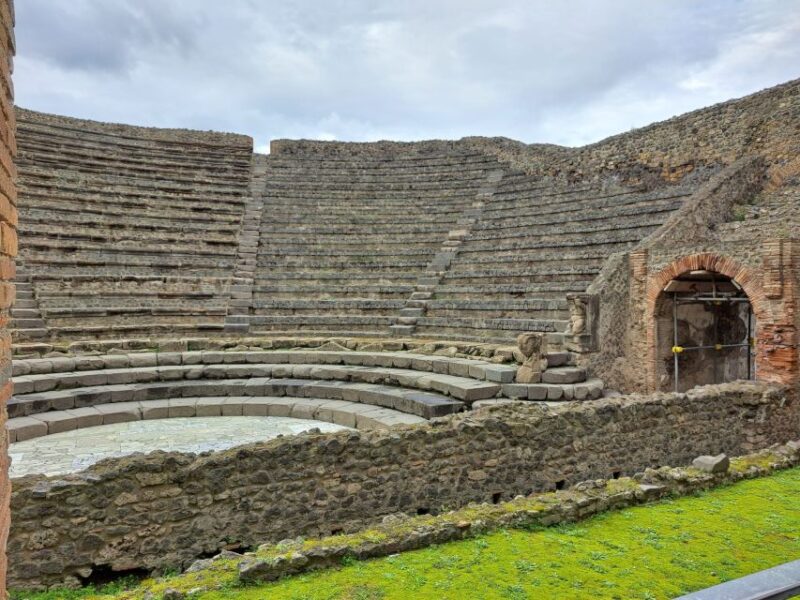 Pompei : Cooking Class and Guided Tour With an Archeologist - Important Information