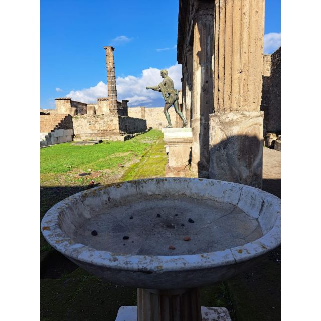 Pompei : Cooking Class and Guided Tour With an Archeologist - Frequently Asked Questions