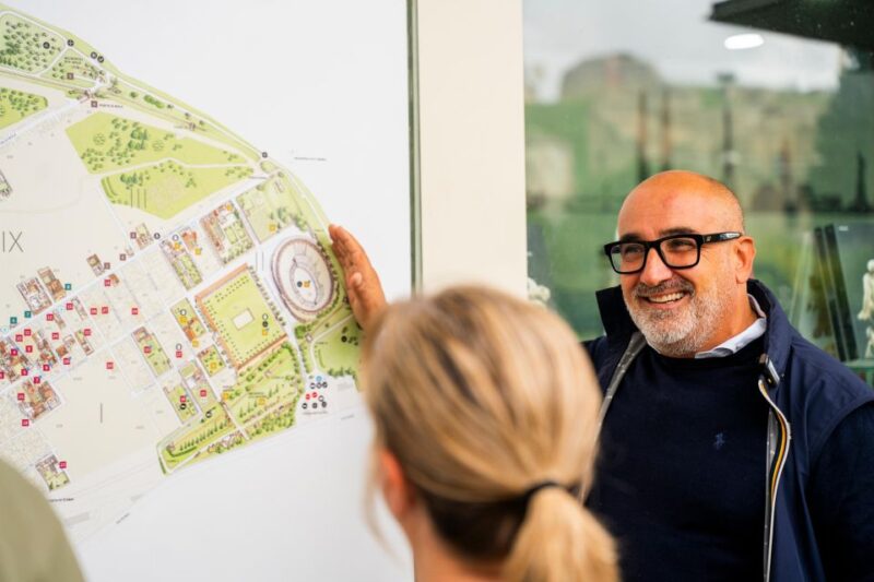 Pompei: Guided Tour and Pizza in Town - Meeting Point