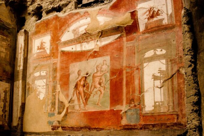 Pompei: Pompeii & Herculaneum Tour With Archaeologist Guide - Guide Expertise