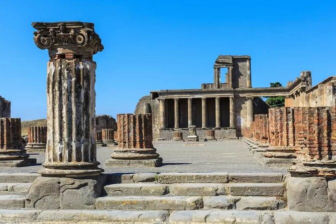 Pompei Three Hours With an Expert Guide - Exploring Baths and Brothels