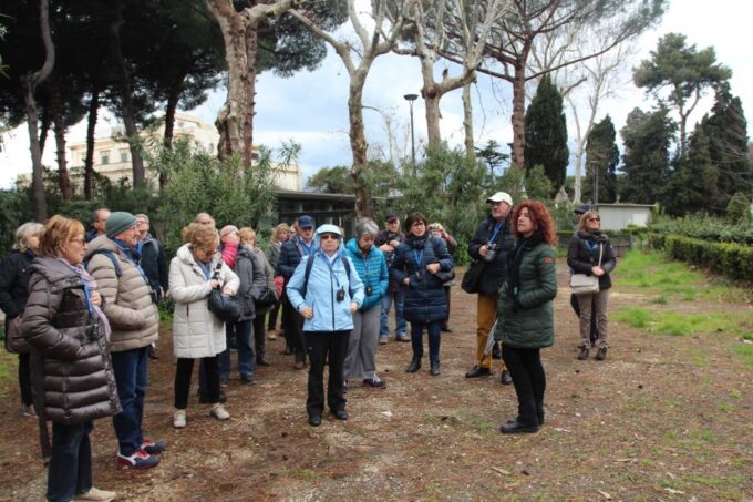 Pompeii: 2-Hour Private Guided Tour - Exploring Pompeiis Streets