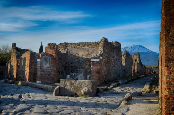 Pompeii: 2-Hour Private Tour - Meeting Point