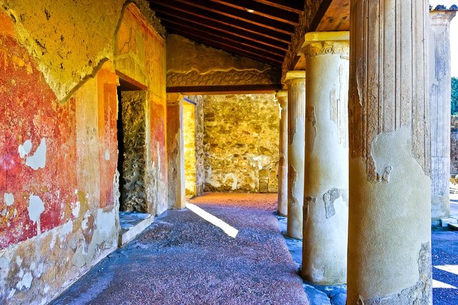 Pompeii 2 Hrs Private Walking Tour With an Archaeologist-Skip the Line Included - Highlights of the Tour