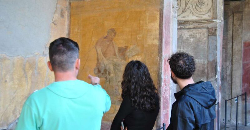 Pompeii 3h: Private Guided Tour With a Local Expert Guide - Experience Details