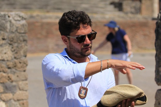 Pompeii 3h Visit With Your Expert Guide - Meeting Point and Duration