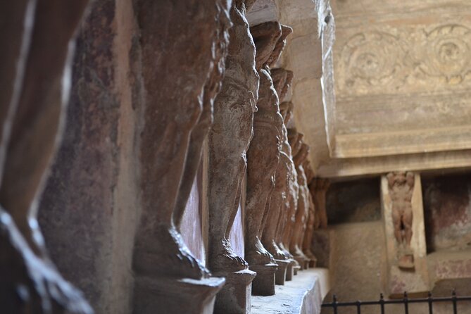 Pompeii 3HR Small Group & Villa of Mysteries Led by Archaeologist - Highlights of the Tour