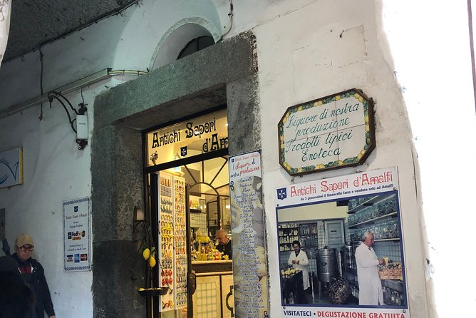Pompeii, Amalfi Coast and Positano Tour - Discovering Positano