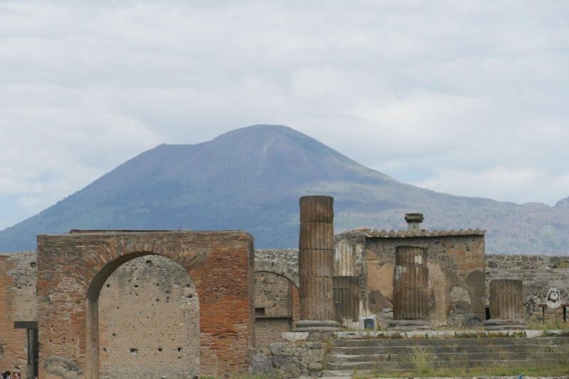 Pompeii and Amalfi - VIP Tour/Small Group From Naples - Itinerary Details