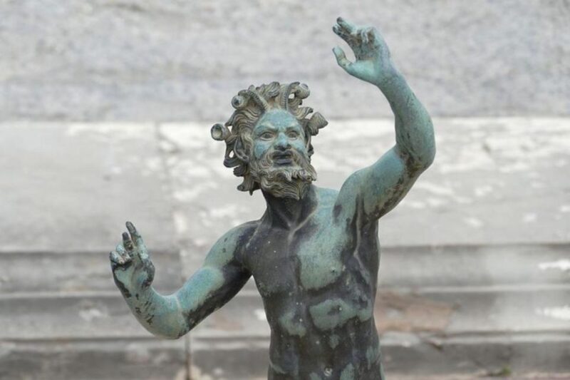 Pompeii and Herculaneum Private Day Tour From Rome - Accessibility and Group