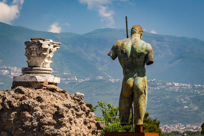 Pompeii and Herculaneum Small Group Tour - Skip the Line - Exploring Pompeiis Well-Preserved Ruins