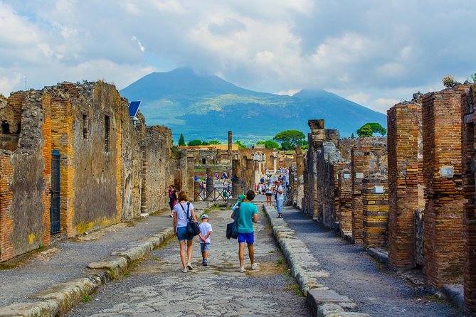 Pompeii and Herculaneum Small Group Tour - Skip the Line - Reviews and Feedback