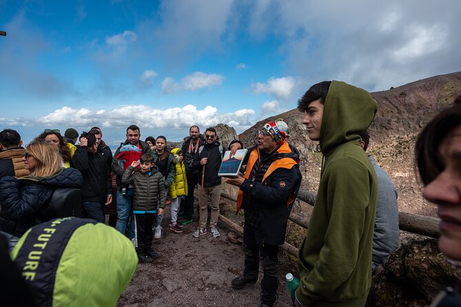 Pompeii and Vesuvius Small Group Tour From Sorrento With Pizza - Scenic Drives and Tasting Experiences