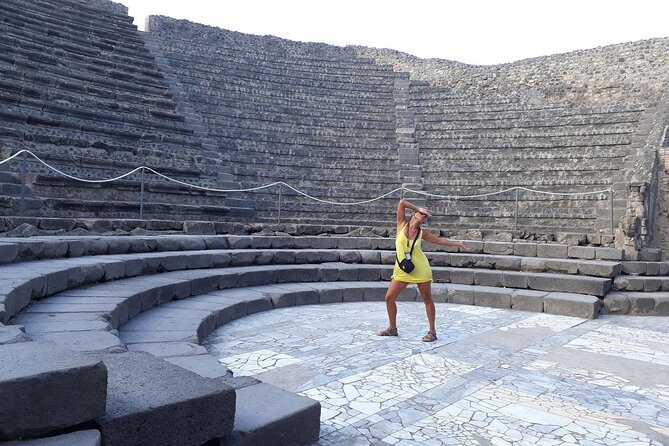 Pompeii and Vesuvius Tour With Pickup - Booking and Availability