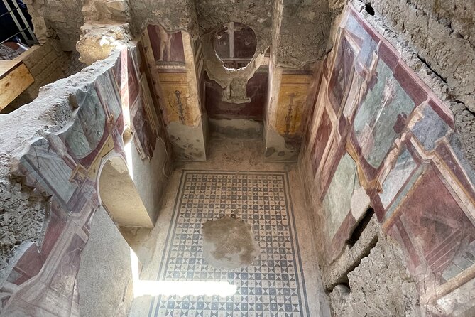 Pompeii at Sunset: the Golden Hour With Your Local Archaeologist - Taking in Ancient Roman Life