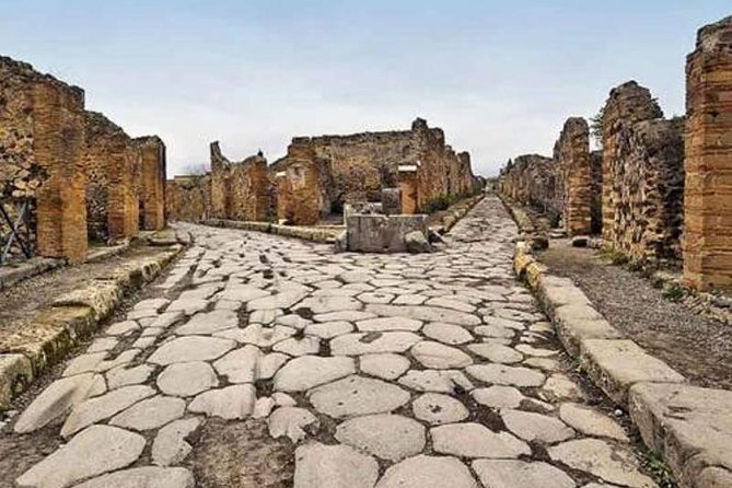 Pompeii: CLASSICAL or 2 DAYS WITH NAPLES CENTER & UNDERGROUND - Accessibility and Health Concerns