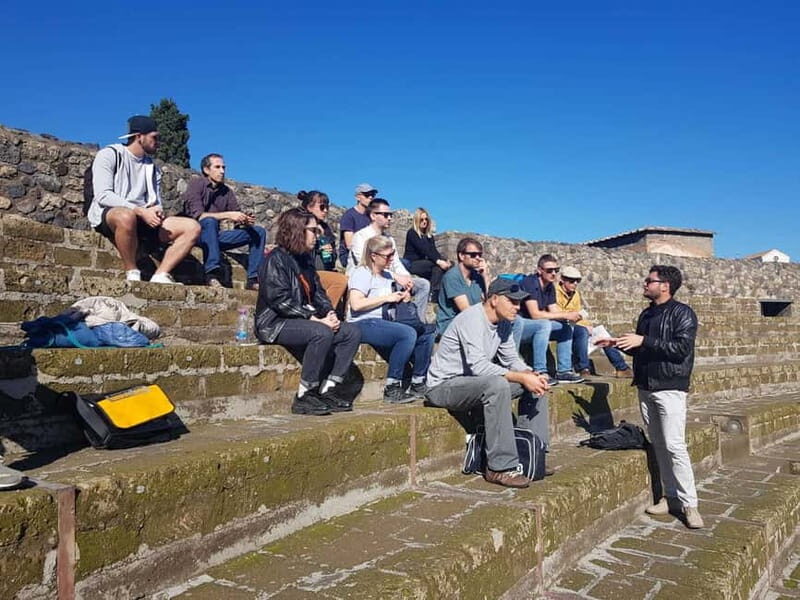 Pompeii: Exclusive Tour With Archaeologist and Entry Tickets - Meeting Point and What to Bring