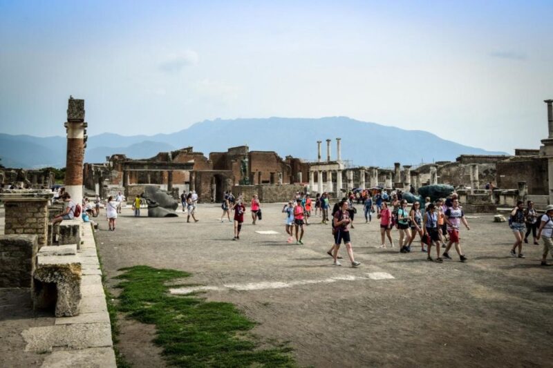 Pompeii: Group Tour With an Archeologist Guide - Tour Highlights