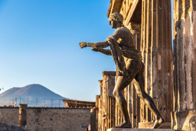 Pompeii: Guided Semi-Private Tour With Max 6 People - Itinerary