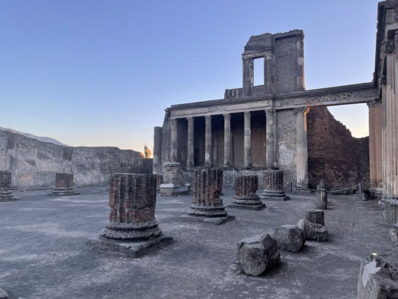 Pompeii: Guided Tour With Skip-The-Line Entry - Experience Highlights
