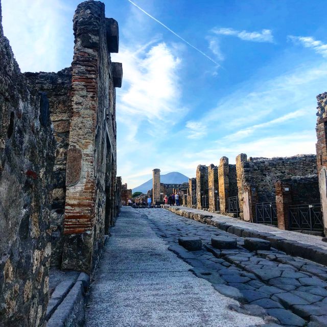 Pompeii: Guided Tour With Skip-The-Line Entry - Frequently Asked Questions