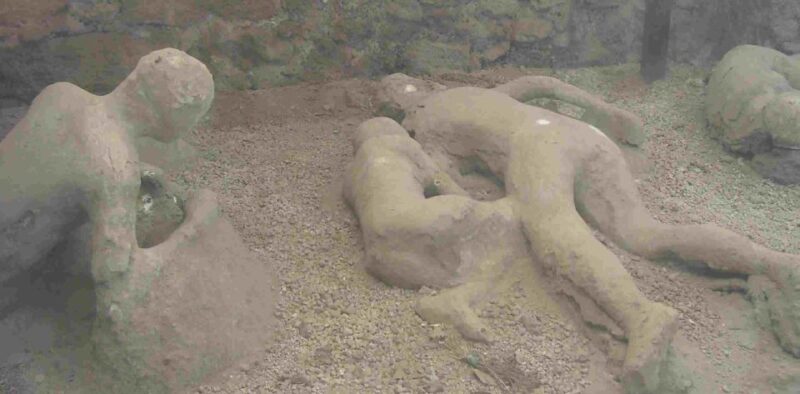 Pompeii: Happy Tour for Children - Meeting Point and Accessibility
