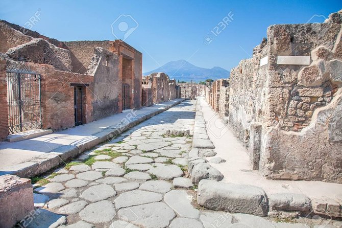 Pompeii & Herculaneum Archaeological Park Tour - Meeting and End Points
