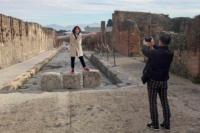 Pompeii Private Guided Tour Skip the Line - Exploring Pompeiis Ruins