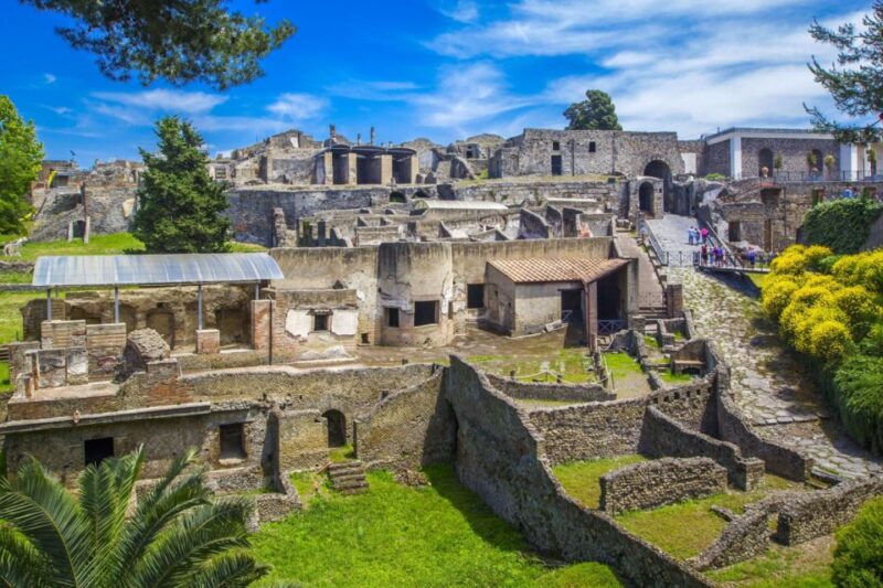 Pompeii: Private Guided Tour With an Archaeologist - Important Information and Reviews