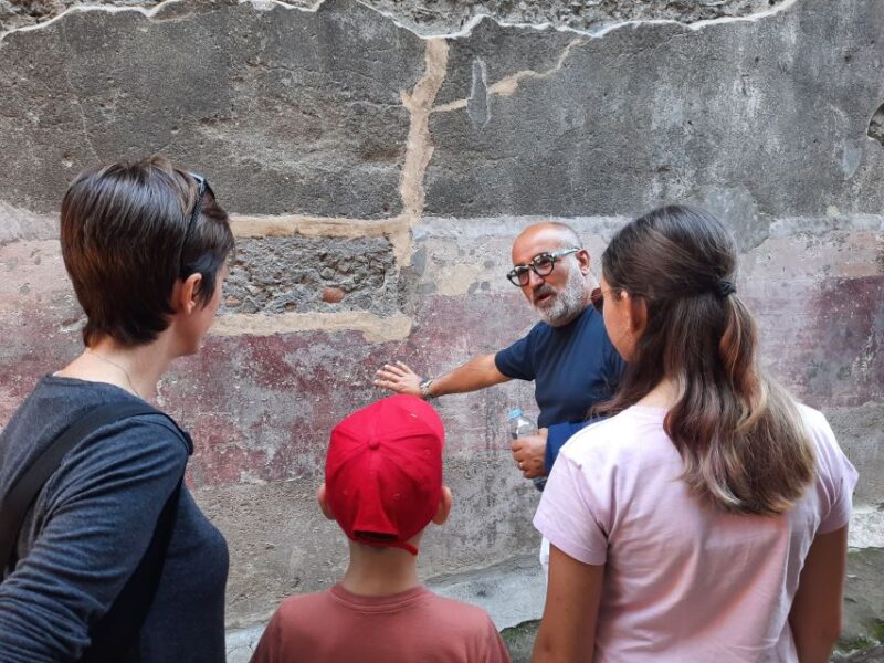 Pompeii Private Tour for Kids and Their Families - Experience Highlights