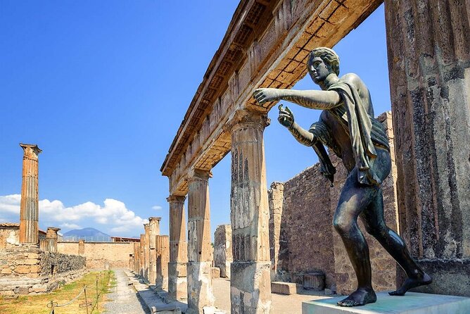 Pompeii Private Tour With Your Archaeologist - Accessibility and Participation