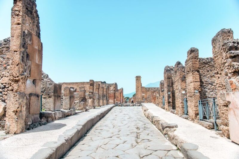 Pompeii: Ruins Private Tour With Skip-The-Line Entry - Notable Sites