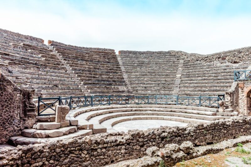 Pompeii: Ruins Private Tour With Skip-The-Line Entry - Excavations and Discoveries